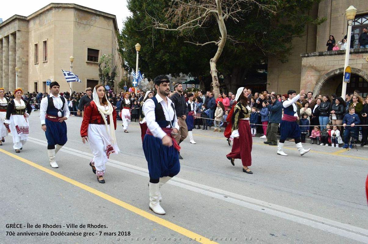 143- Rhodes- Defile Dodecanese grec.JPG